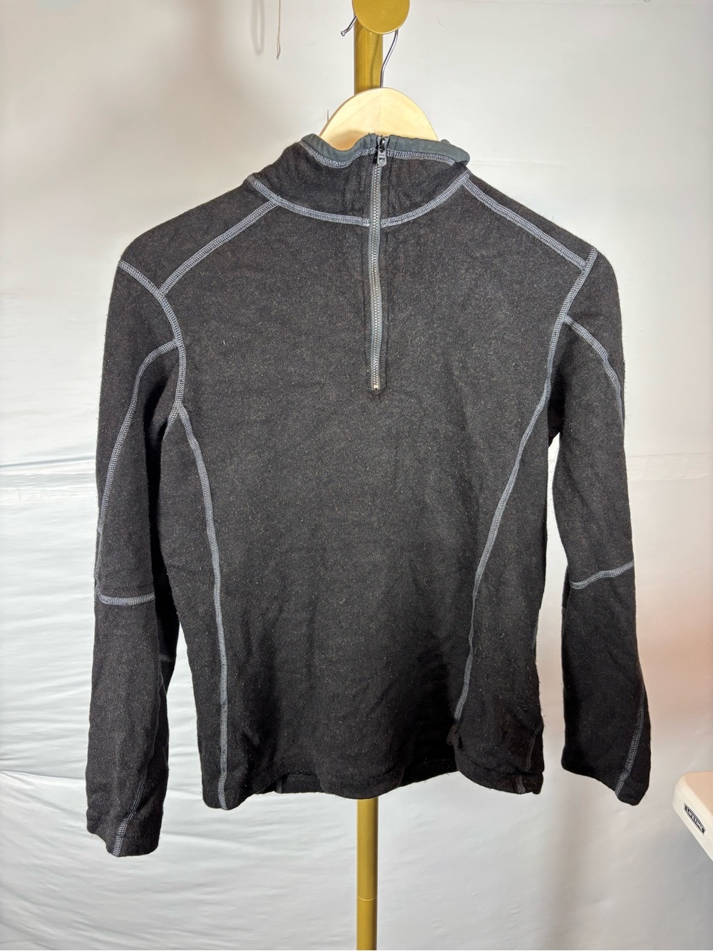 Men's Kuhl Revel 1/4 Black Zip Pullover Size Medium